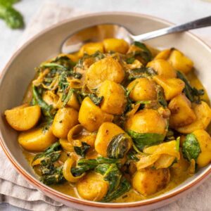 Saag Aloo